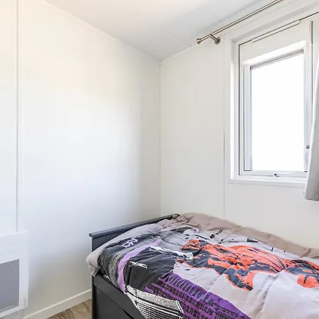 A 6 Dans Un Domaine Avec Piscine Chauffee Brétignolles-sur-Mer