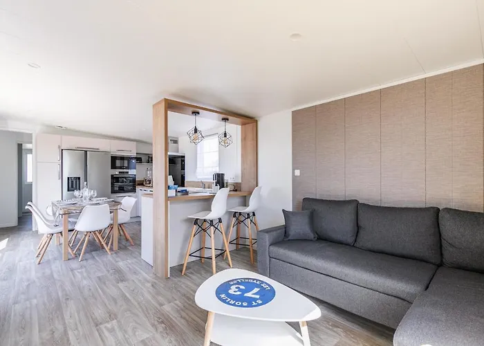 Horská chata A 6 Dans Un Domaine Avec Piscine Chauffee *