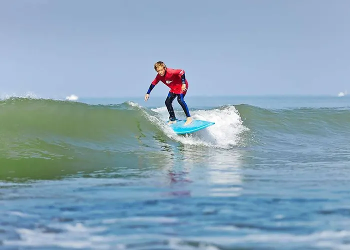 A 6 Dans Un Domaine Avec Piscine Chauffee Horská chata Brétignolles-sur-Mer